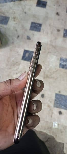 XS 64gb Non PTA Sim working 5