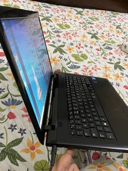 samsung laptop corei3 3rd generation 0