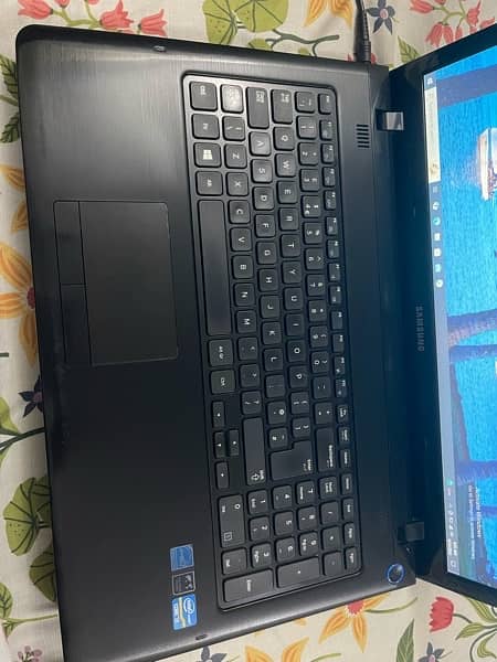 samsung laptop corei3 3rd generation 2