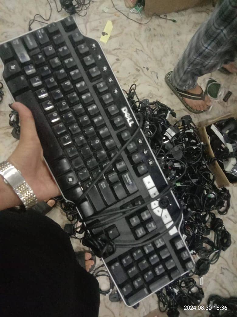 dell mouse + keyboard 4