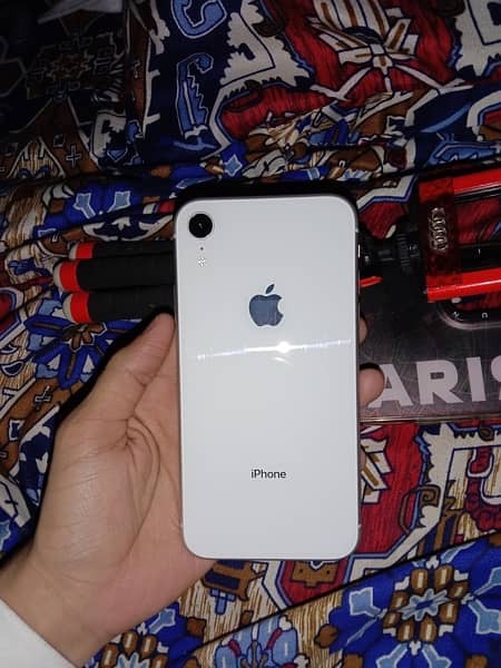 I PHONE XR 2