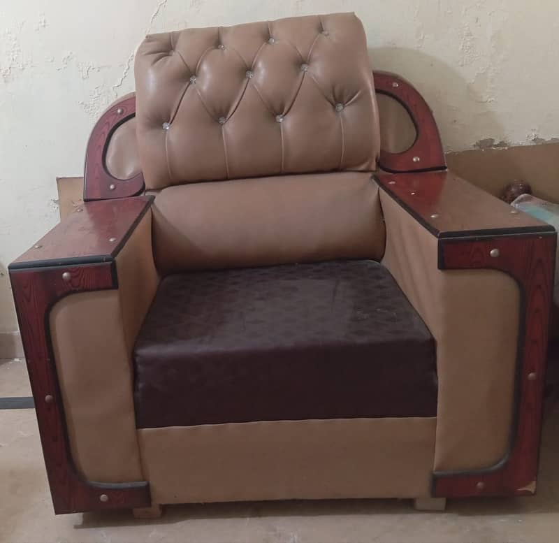 Sofa set 6 seater 1