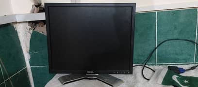 Dell LCD monitor 19 inch with vga to hdmi converter