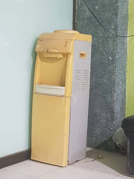 i want to sale water dispenser 0