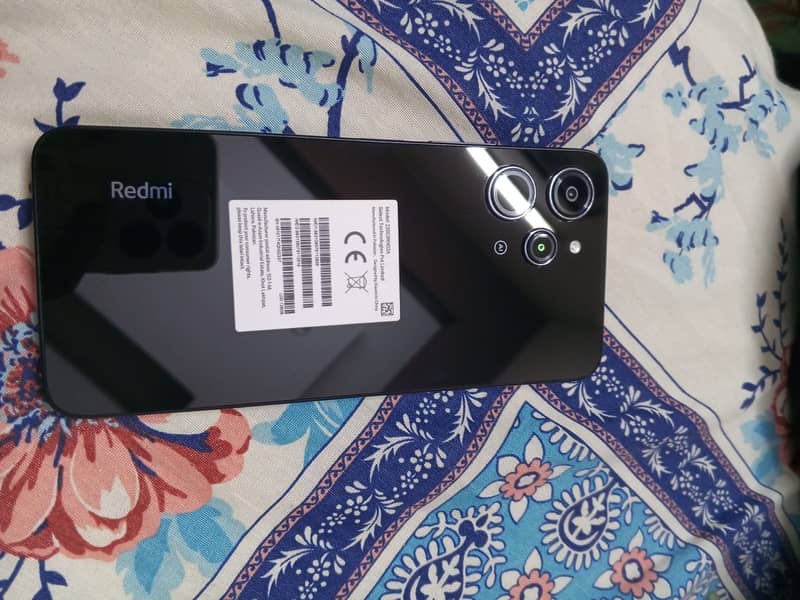 Xiaomi Redmi 12 8/128 10 months warranty available 1