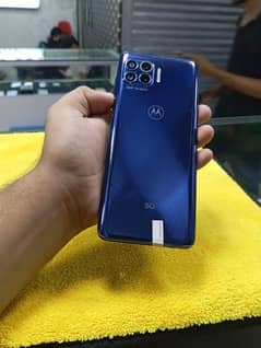 Motorola One 5 G