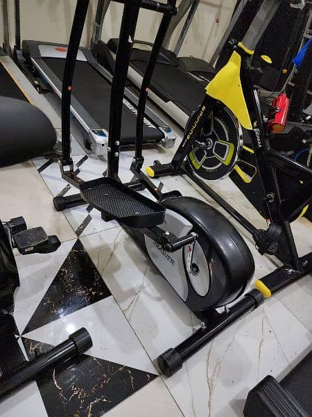 treadmils. (0309 5885468). gym cycles. home gym. ellapticals 2