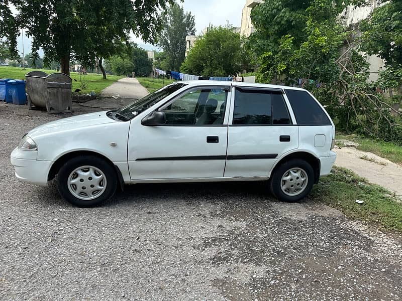 Suzuki Cultus VX 2012 1