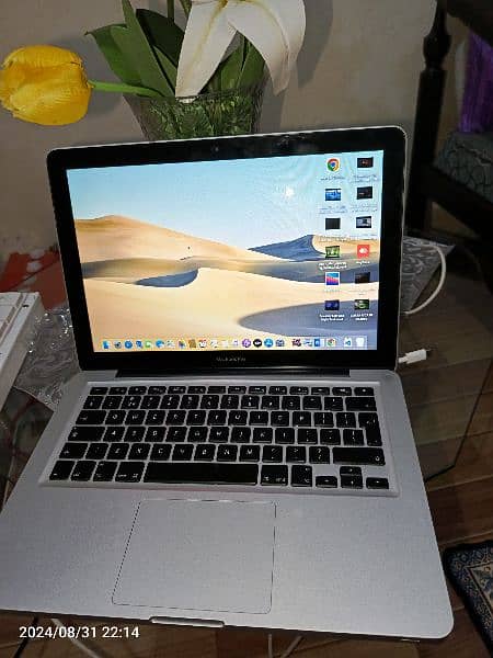 MacBook Pro i7 0