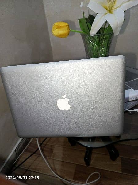 MacBook Pro i7 6