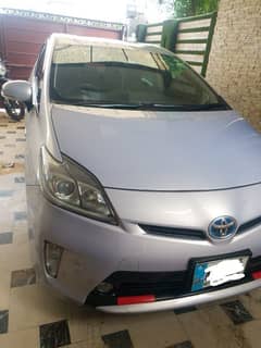 Toyota Prius 2014. S led edition