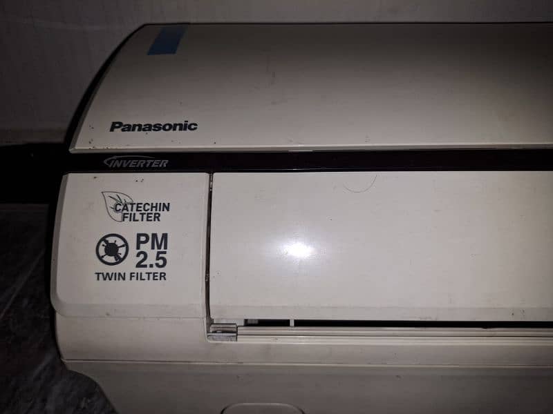 PANSONIC JAPAN A. C 1.5 TON SCRATCH LESS CONDITIONS T. 3 COMPRESSER 10