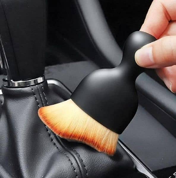 PC car interior cleaning and multifunctionol Brush 1