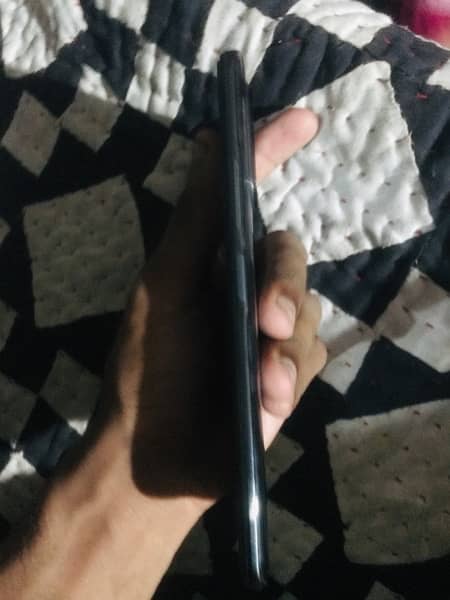 poco F3 8/256 original Box and charge 10/10 condition 2