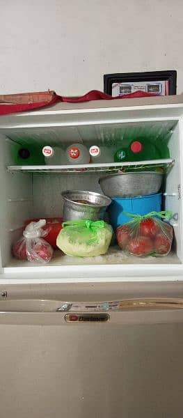 DAWLANCE FRIDGE. 7