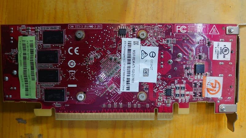 AMD FIREPRO W2100, 2GB, 128Bit, GDDR3 Good for Gaming And Work 1