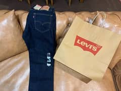 Levis