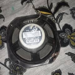 car speaker for urgnt sale only cal 0,3,0,3,5,4,4,95,25