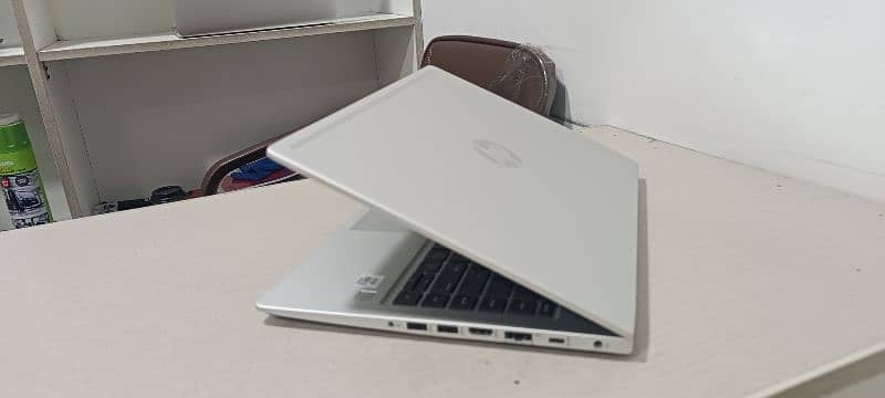 Hp probook 440G 7 ci5 10th Gen 14" 1080p 8