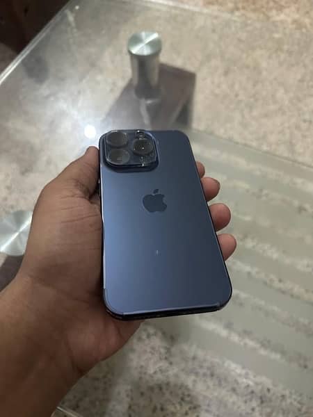 Iphone 15 pro 128 gb JV Brand New Condition only set 3