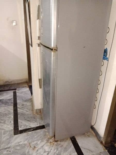 Dawlance fridge for sale 5