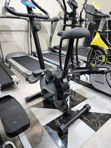 treadmils. (0309 5885468). gym cycles. home gym. ellapticals 7