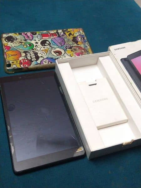 Samsung Galaxy tab 8 urgent sale 3