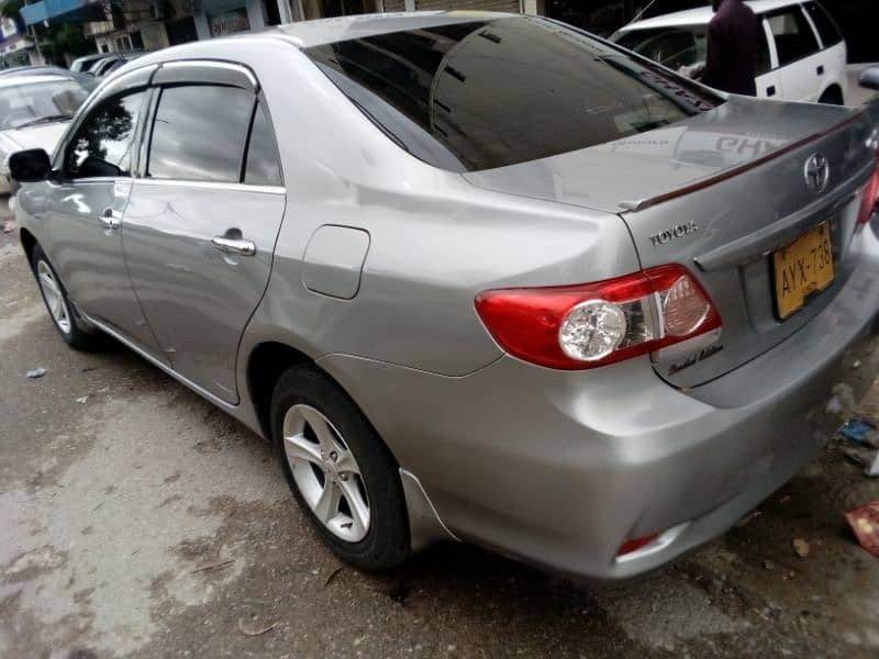 Toyota Corolla GLI 2013 3