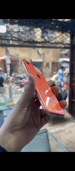 IPHONE XR NON PTA 1