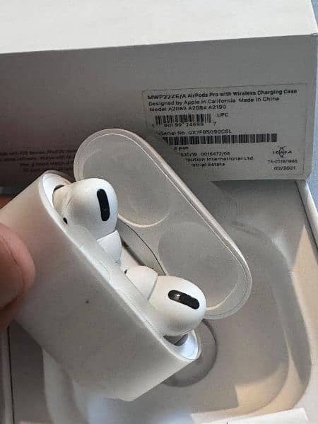 Airpods pro 1st gen 2