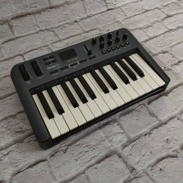 m audio midi keyboard oxygen 25 piano 0