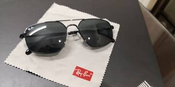 Rayban 100% Orignal Glasses scratch less