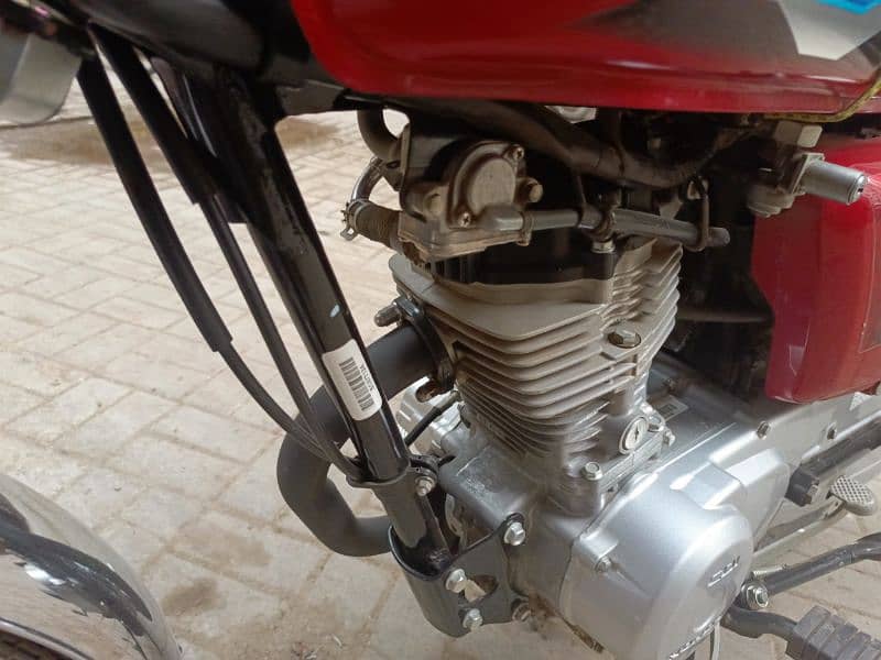 Honda 125 2024 first month ki ha 1