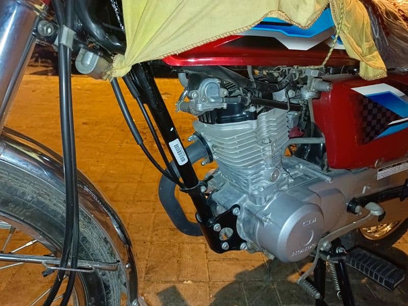 Honda 125 2024 first month ki ha 8