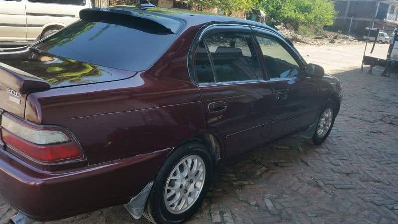 Toyota Corolla 2.0 D 2000 3