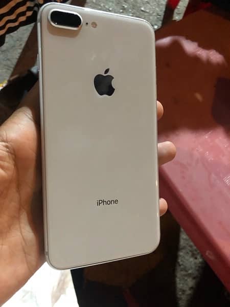 iPhone 8 Plus 8