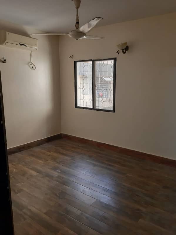 16000000. . yasir appatement flat for sale 2 floor gulshan block 16.2 bed dd iftikhar estate 0