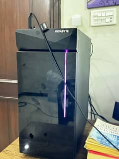 Desktop Gaming Pc i7 7700/ 16Gb Ram RGB casing