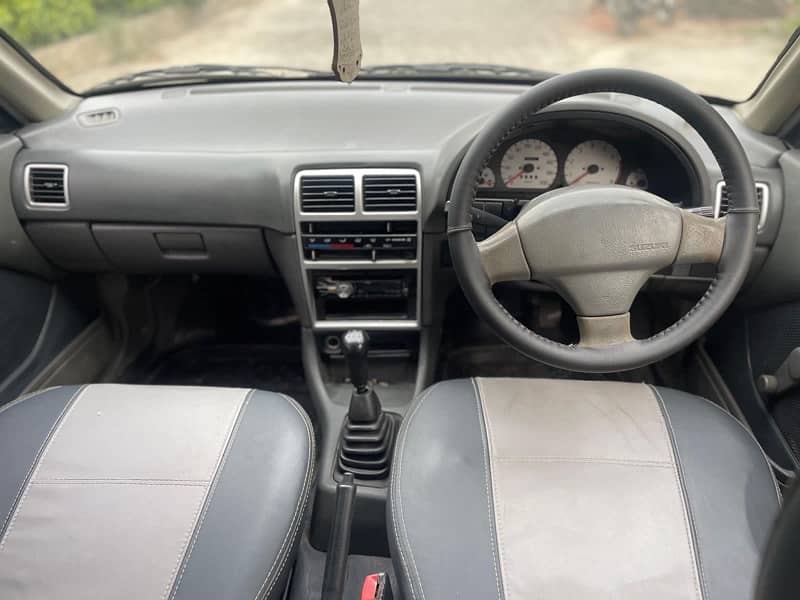 Suzuki Cultus 2016 1st owner 4