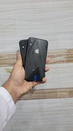 I Phone Xr JV 128 GB