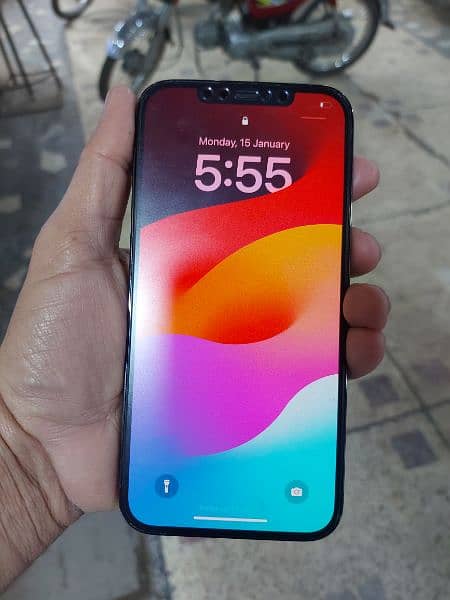 I phone 12 pro max . Non Pta . Factory unlock . 128 Gb 2