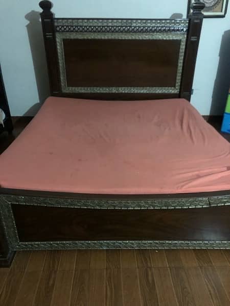 bed set for sale condition 8 by 10 2