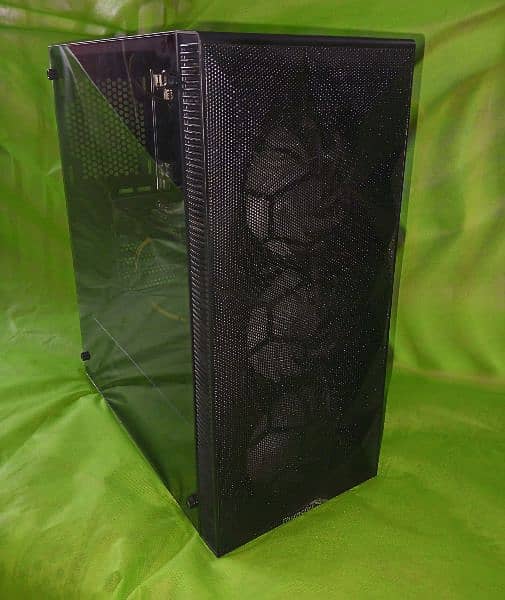 Gaming PC - Intel Core i5 6th GEN , MSI B250M DDR 4 , GTX 660 8