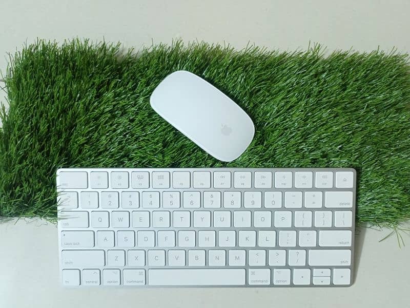 Apple Magic 1 & Magic 2 Keyboard Mouse Combo 2