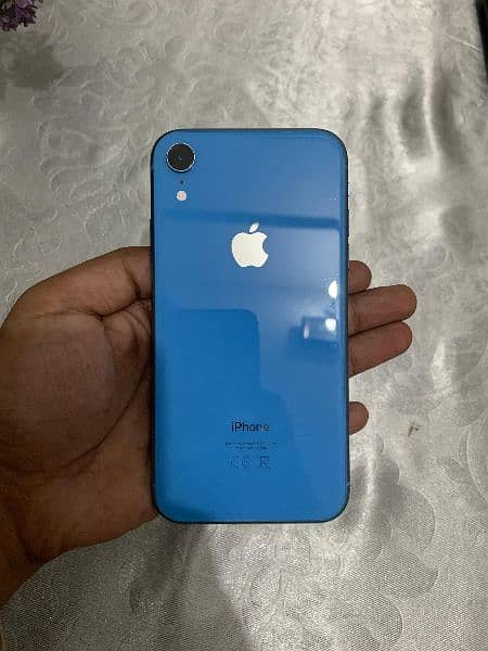 IPHONE XR 256GB 7