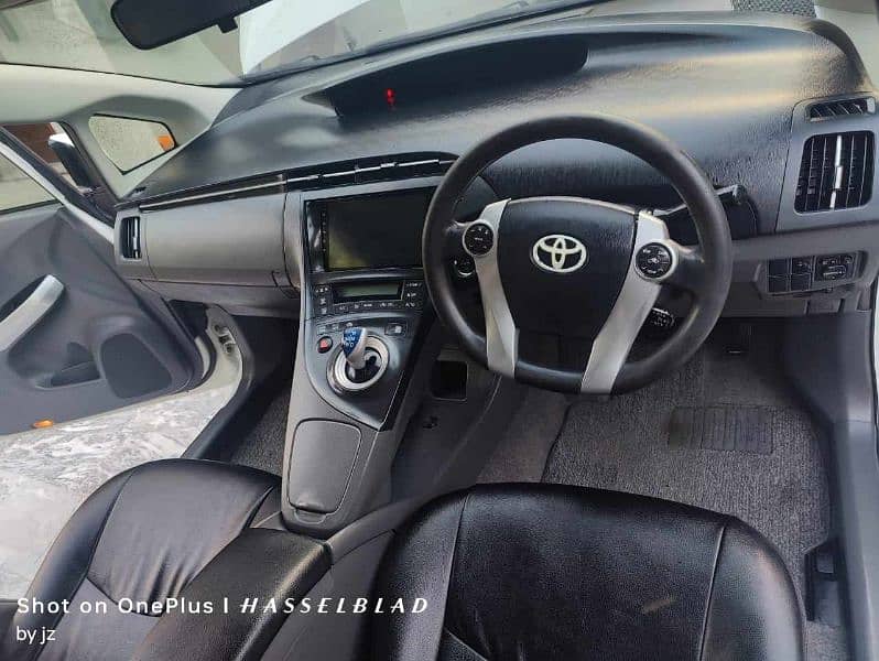 Toyota Auris 2014 11