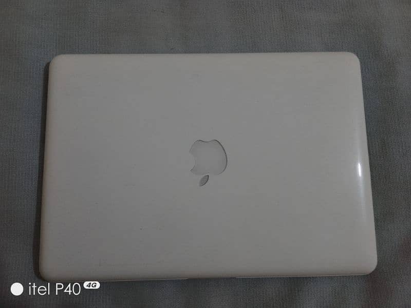 MacBook pro 2010 8