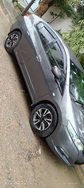 Honda Insight 4