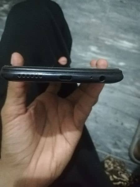 Infinix hot 8, 4gb ram, 64gb rom 2