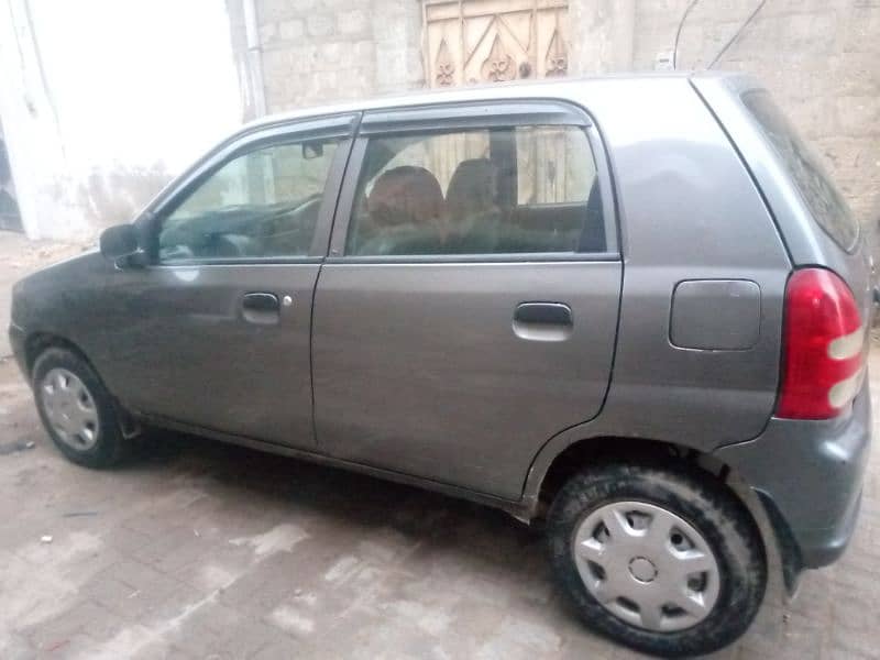 Suzuki Alto 2011 16